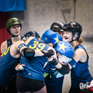 Junior Roller Derby World Cup - End of match Sweden vs Canada