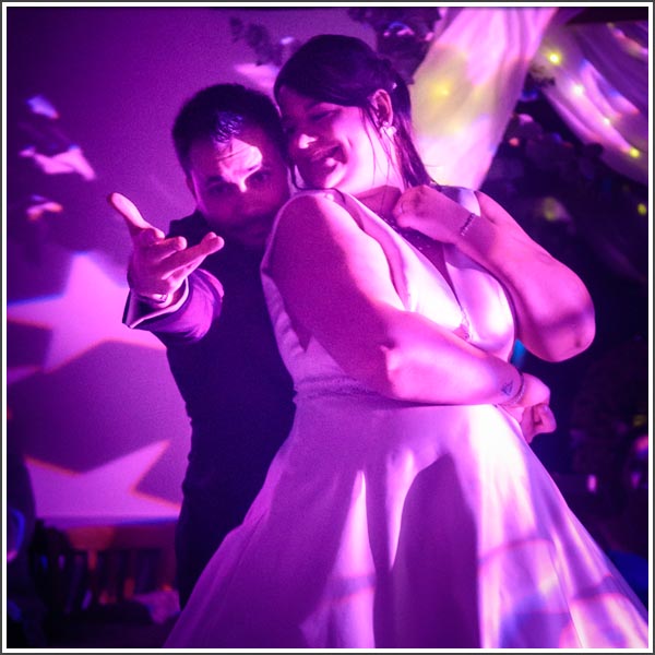 blog-50-chansons-amour-mariage-stephane-faraut-photographe-professionnel-bretagne-morbihan-finistere-portrait-mariage-corporate-association